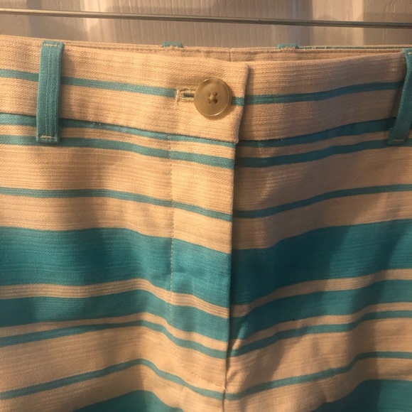 Gap woman’s shorts - Picture 4 of 10